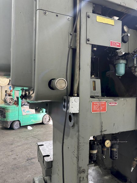 ROTO FINISH DEBURRING &amp; FINISHING MACHINE: STOCK #77162