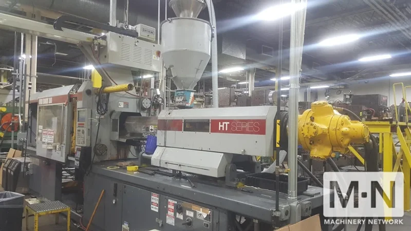 300 TON 30 OZ VAN DORN MODEL 300HT-30F INJECTION MOLDING MACHINE MFG NEW IN 1995