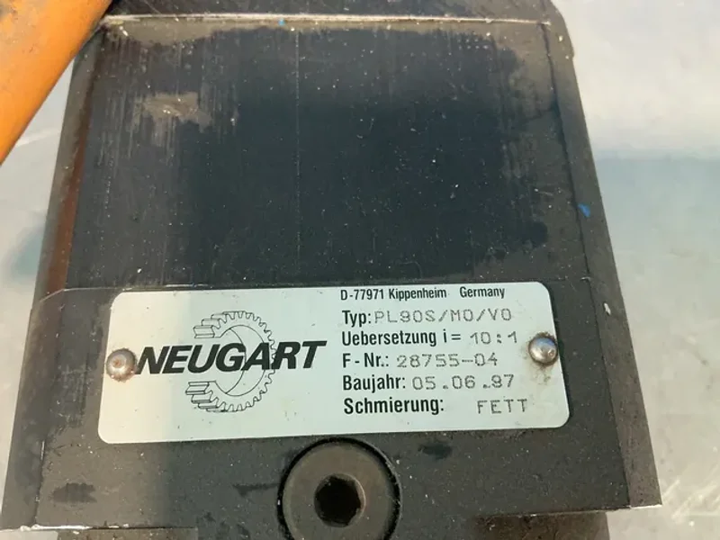 Parvex Servo Motor W/ Neugart Pl90s/mo/vo - Lx420clr6300-z