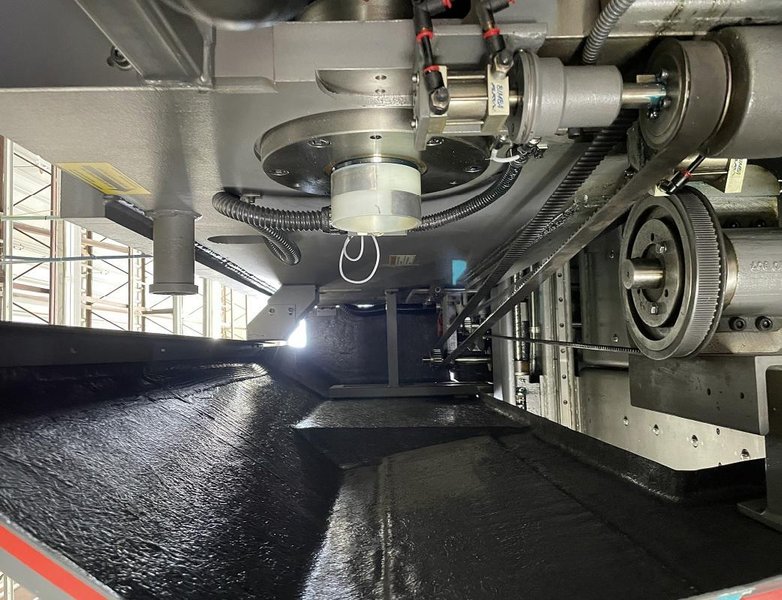 STRIPPIT U-1000-XP-OIPB TURRET PUNCH WITH TOOLING. STOCK # 0432426