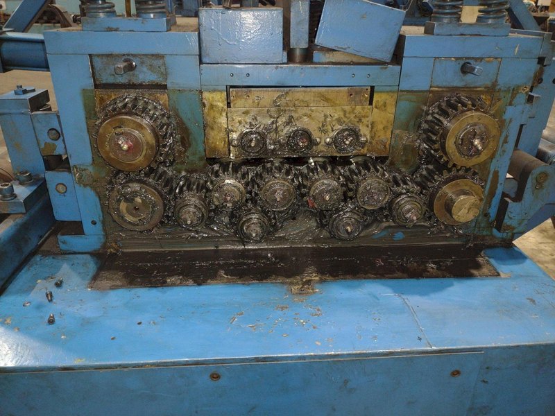 24" COOPER WEYMOUTH 7 ROLL MOTORIZED POWERED COIL STRIP STRAIGHTENER: STOCK #23702