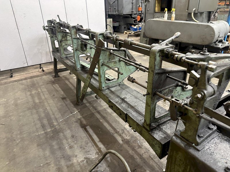 LEWIS MODEL #8F TRAVEL CUT WIRE STRAIGHTENER: STOCK #78955