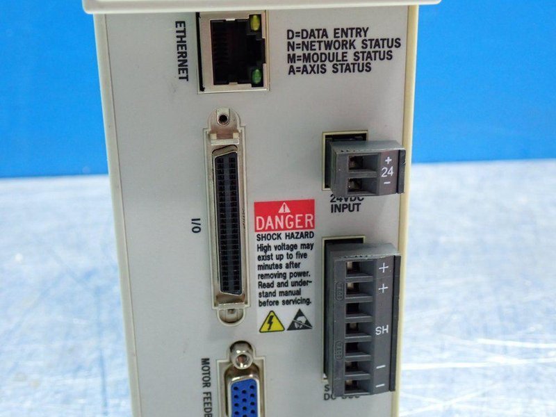 ALLEN BRADLEY 1.0KW, 2.0A OUTPUT, 2.7A INPUT KINETIX SERVO DRIVE  -  2097-V34PR3-LM