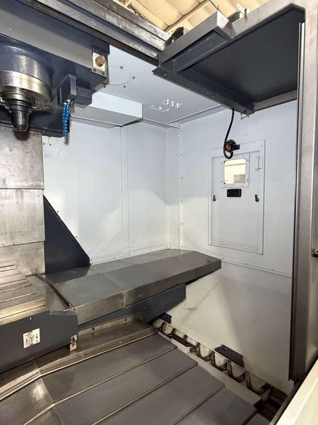 Doosan MYNX 6500/50 CNC Vertical Machining Center – 50 Taper Mill