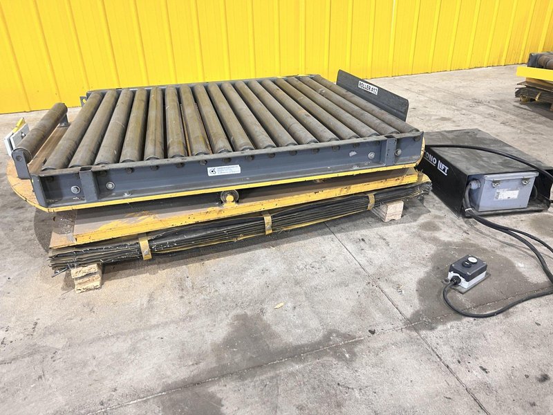 60" X 48" 4000 LB ECONO LIFT HYDRAULIC LIFT TABLE WITH ROTARY TOP: STOCK #20957