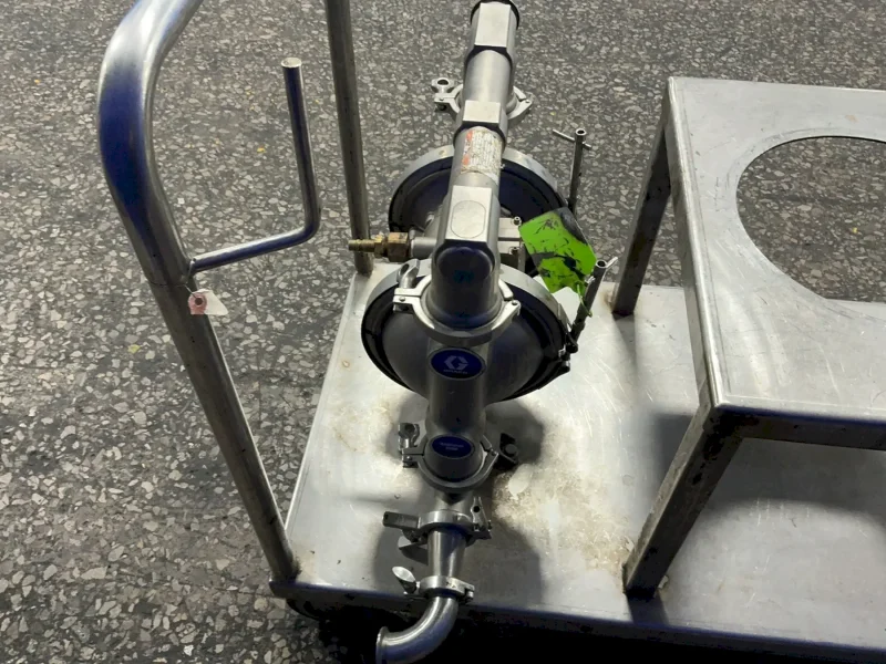 GRACO DIAPHRAGM PUMP  -  FD2211
