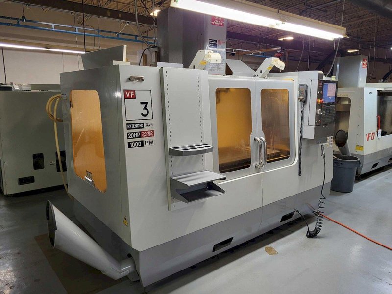 Haas VF-3BYT CNC VMC, 2009 – Chip Auger, Programmable Coolant Nozzle, High Intensity Lighting