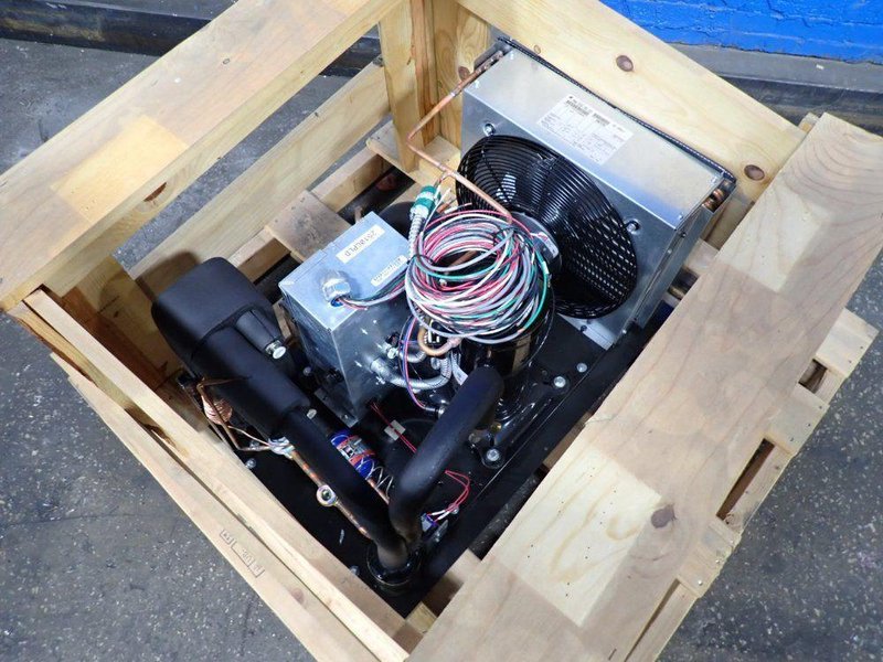 COPELAND COOLING UNIT  -  FPAK-013Z-TFD-072