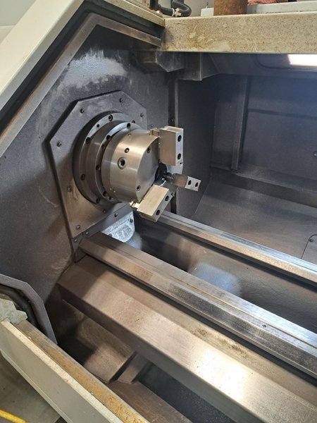 Romi C-420 Combination Manual &amp; CNC Lathe, 2024 – 8″ Chuck, Hand Wheels, Conversational Control