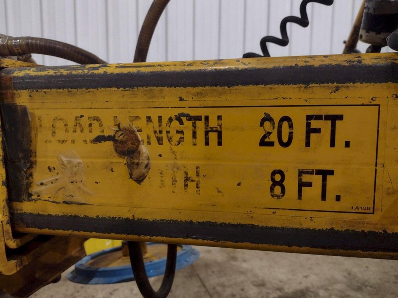 5,000 LBS ANVER MODEL #E500M10-200-5/44 VACUUM SHEET LIFTER:YOBRO #25016