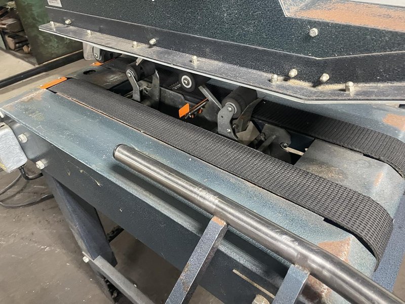 EZ TAPER MODEL #BB-2 BOX TAPING MACHINE: STOCK #76813