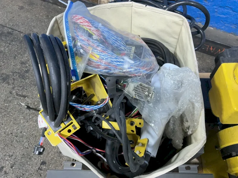 FANUC ROBOT  -  M-6IB/6S