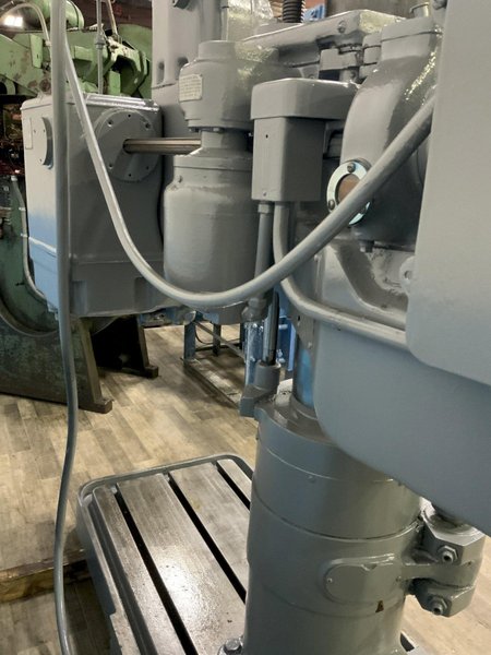 3' X 9" CARLTON RADIAL DRILL: STOCK #80735