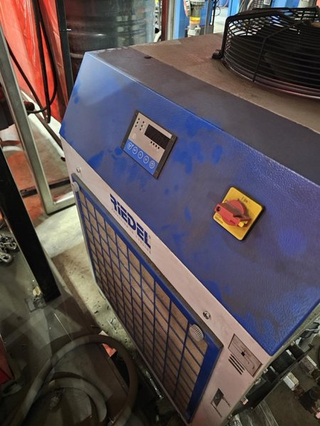 FANUC R-2000iB/210F Robot, 2015 – Milco Spot Weld Gun, Integrated Tolomatic IMA33 Servo, Reidel Chiller