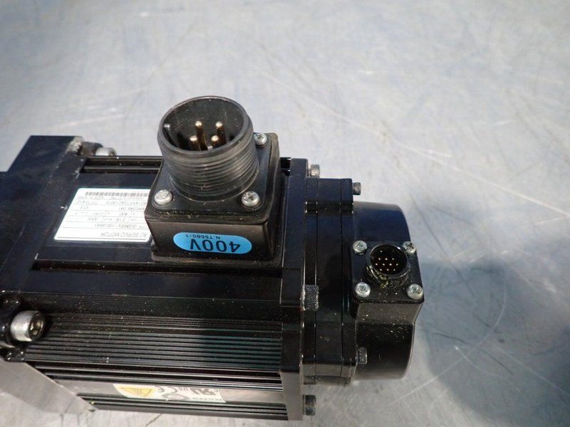 YASKAWA ELECTRIC 1500 RPM AC SERVO MOTOR   -  SGMSV-10D3A61