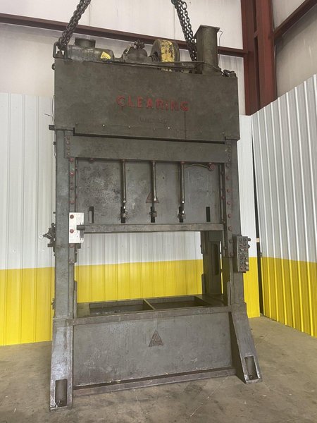 200 TON CLEARING MODEL S2-200-72-36 STRAIGHT SIDE SSDC STAMPING PRESS, 12" STROKE: STOCK #12979