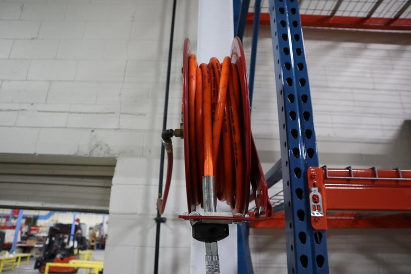Air Hose and Reel, Wall Mount- Auction Item