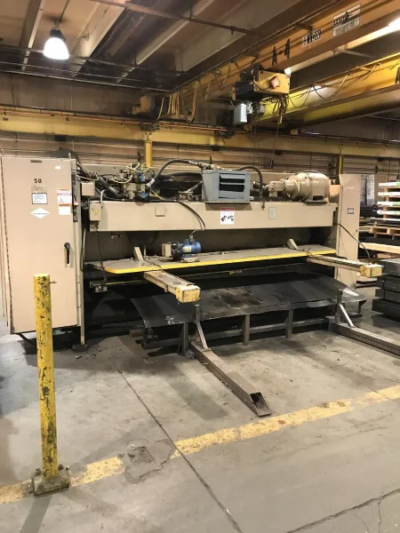 USED CINCINNATI 1/4" X 10' HYDRAULIC SHEAR WITH CNC FRONT AND REAR GAUGING MODEL 250HS 10, Year: 1999