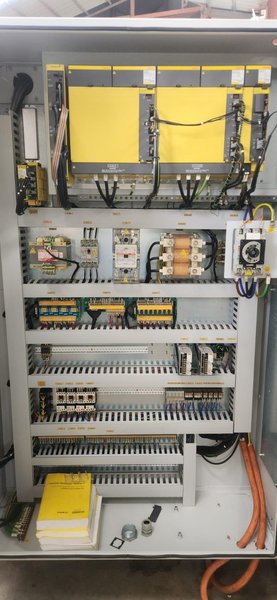 CNC Lathe Model: Samsung PL45L Year 2014