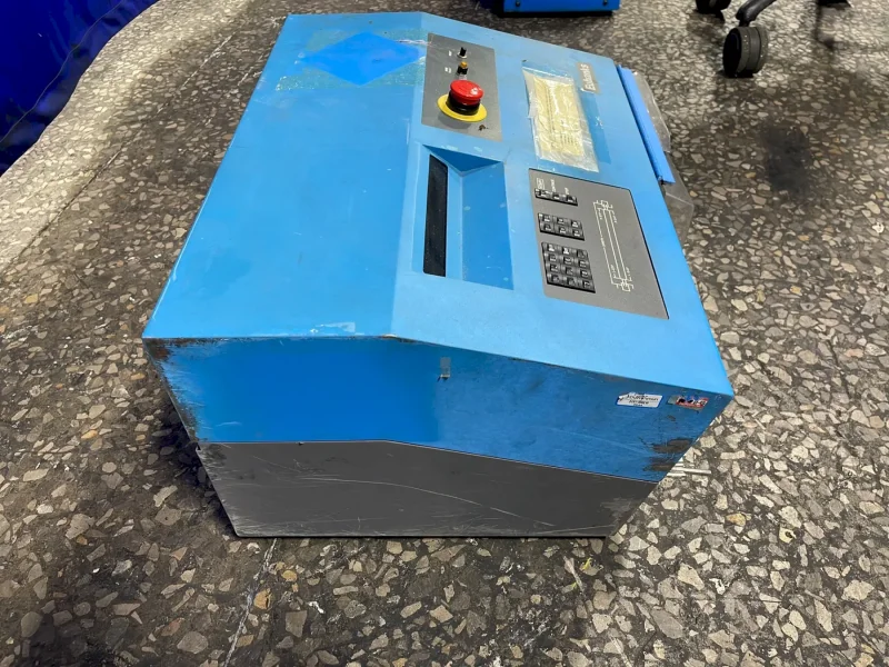 EUBANKS AUTOSTRIP 8000 AUTOMATIC WIRE CUTTER AND STRIPPER  -  8000-01T