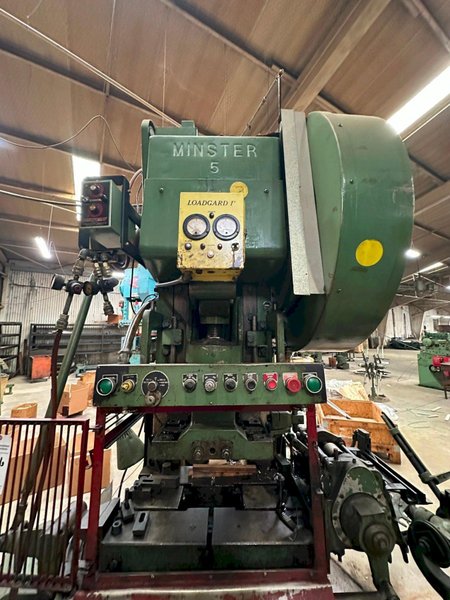 45 TON MINSTER MODEL #5 OBI MECHANICAL PUNCH PRESS 3" STROKE : YOBRO #26146