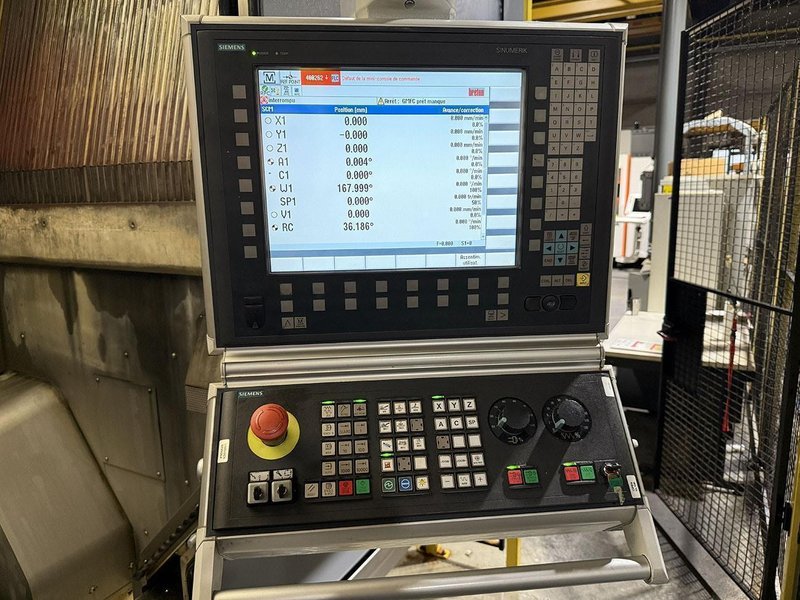 Breton - Xceeder 900 X: 900 - Y: 900 - Z: 600 mm CNC