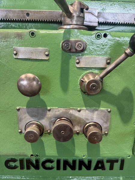 18" X 36" CINCINNATI UNIVERSAL CYLINDRICAL GRINDER. STOCK # 0779425