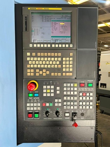Doosan DNM 500II CNC Vertical Machining Center – 12,000 RPM Mill