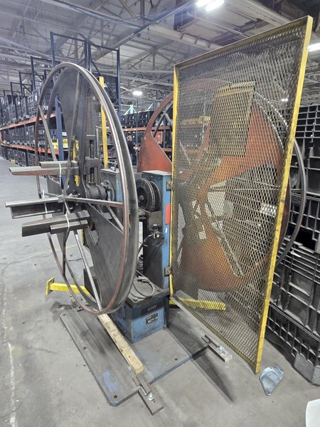 1,100 LB X 14" W GSW PULL OFF DOUBLE END COIL REEL UNCOILER: YOBRO #24860