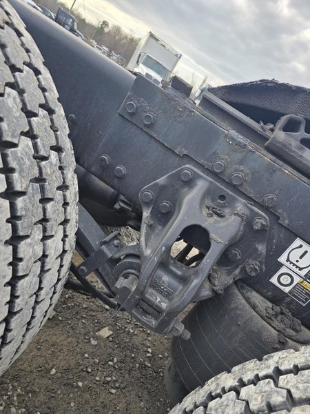 2022 Peterbilt 567 804180