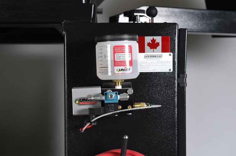 NEW - 22"H x 18"W HYD-MECH VW-18 VERTICAL TILT FRAME BAND SAW