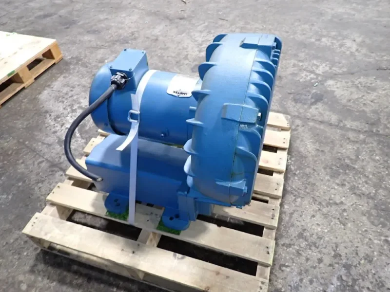 AMETEK 2.8 HP BLOWER  -  DR808D89MXA