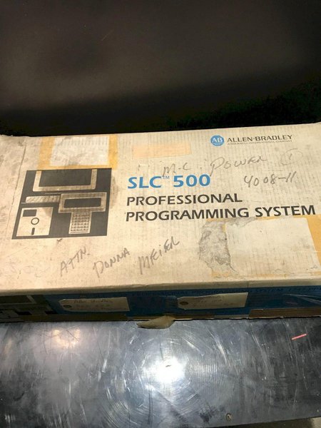 ALLEN BRADLEY 1747-PT1 SLC500 Professional Programming Kit NEW – Open Box