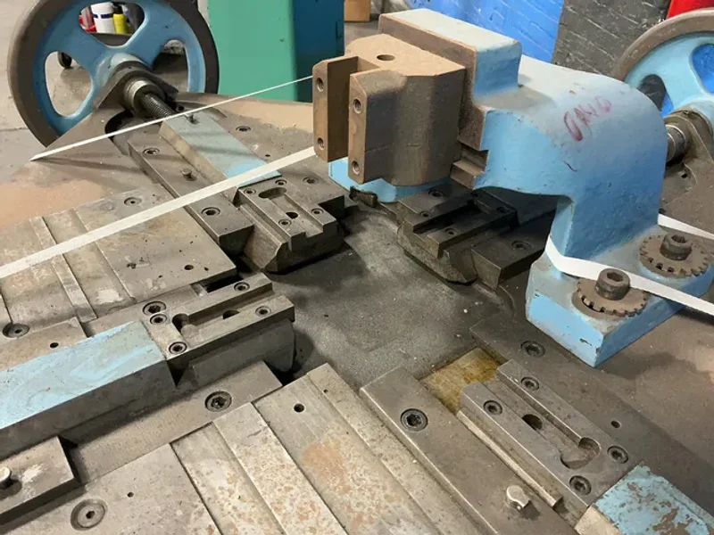NILSON MULTISLIDE  -  00-2-TTF