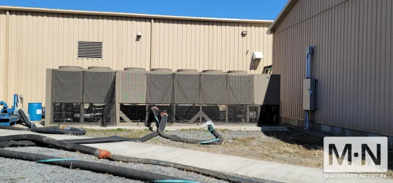 300 TON YORK MODEL YCIV307HA46VABBXTX CHILLER MFG 2022