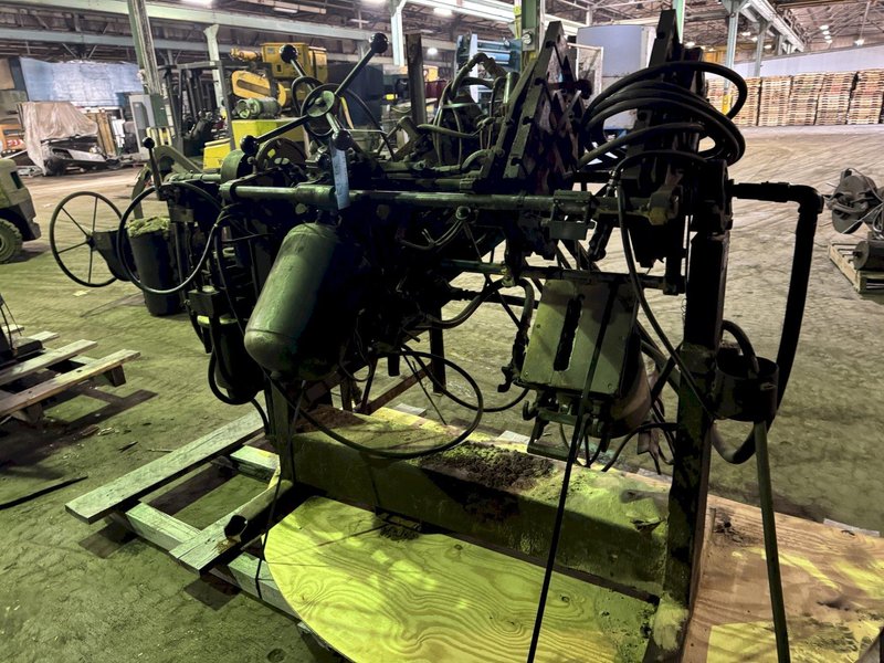 Dependable model 200sa shell core machine s/n 1044 with gas panel and power rollover