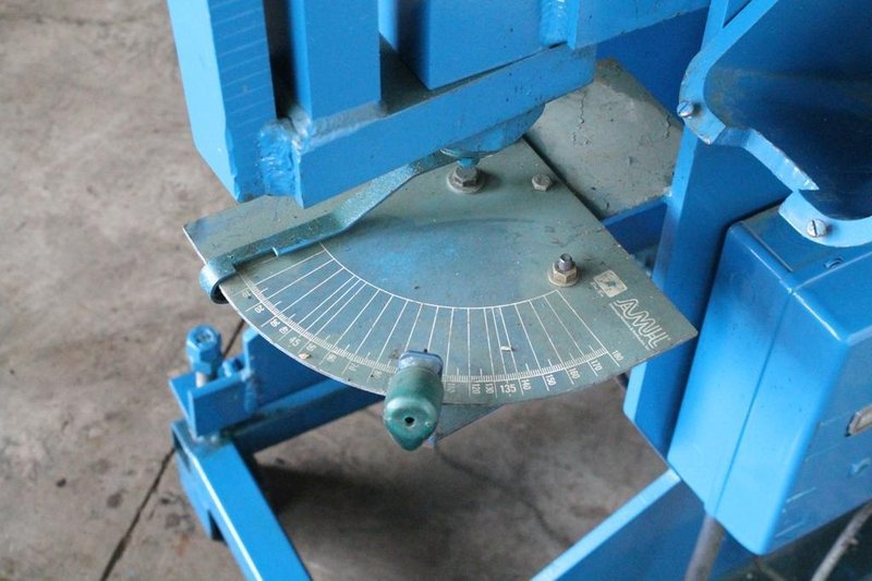 2" AMERICAN WELD &amp; HYDRAULIC RAM BENDER: STOCK #51196