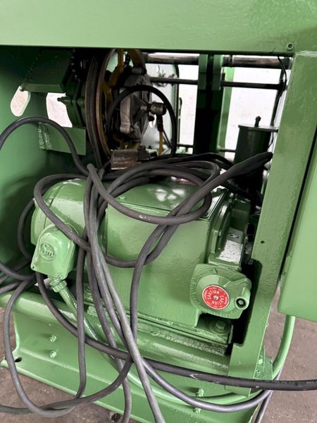 8,000 LB X 18" X .250" REGAL COIL CRADLE &amp; STRAIGHTENER. STOCK #1226924