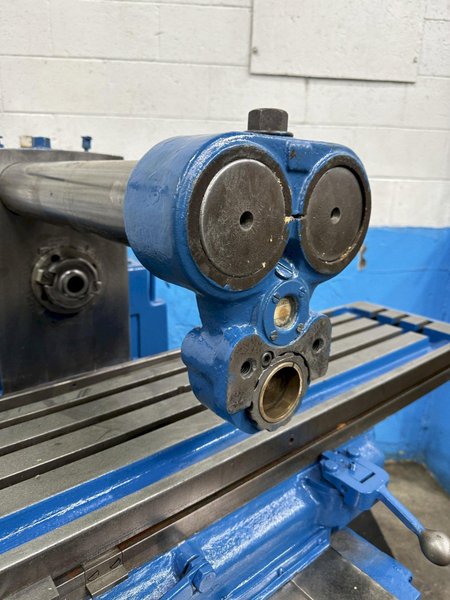 KEARNEY &amp; TRECKER MODEL #205 HORIZONTAL MILL: STOCK #77082