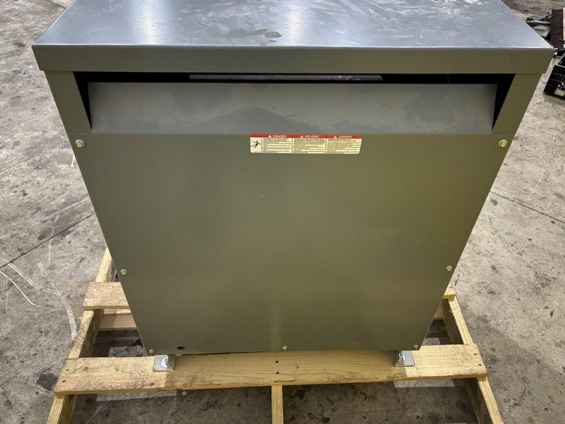 112.50 KVA SQUARE D SORGEL 480-&gt;208Y/120 3-PHASE ELECTRICAL TRANSFORMER: STOCK #23730