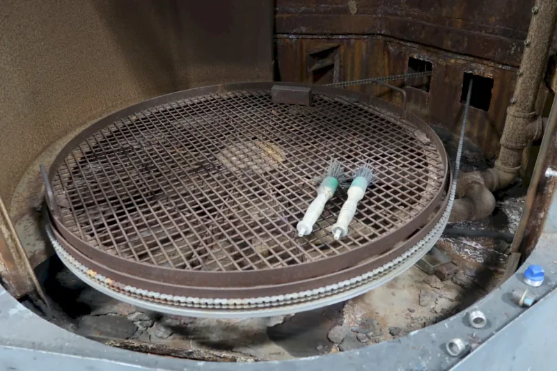 40" X 60" BETTER ENGINEERING MODEL #FRD4000LXP 3-STAGE HEATED PARTS WASHER: YOBRO #25050