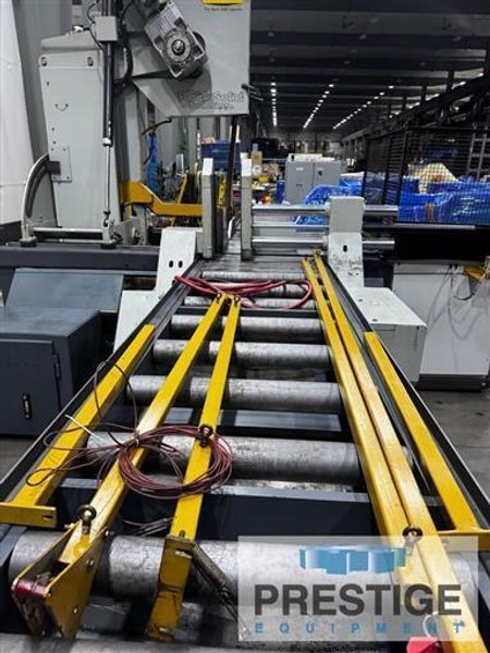 Hyd-Mech V-25APC 30" x 25"  Automatic Vertical Band Saw