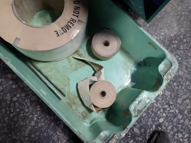 SIGNODE 21" X 30" AUTO STRAPPING MACHINE
