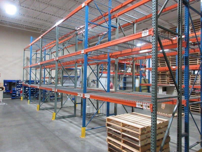 Pallet Racking - (2) Back to Back Bays: (12) 14'H x 42" Uprights, Teardrop Style, (30) 8' Shelves, Wire Decking- *NO CONTENTS*- Auction Item