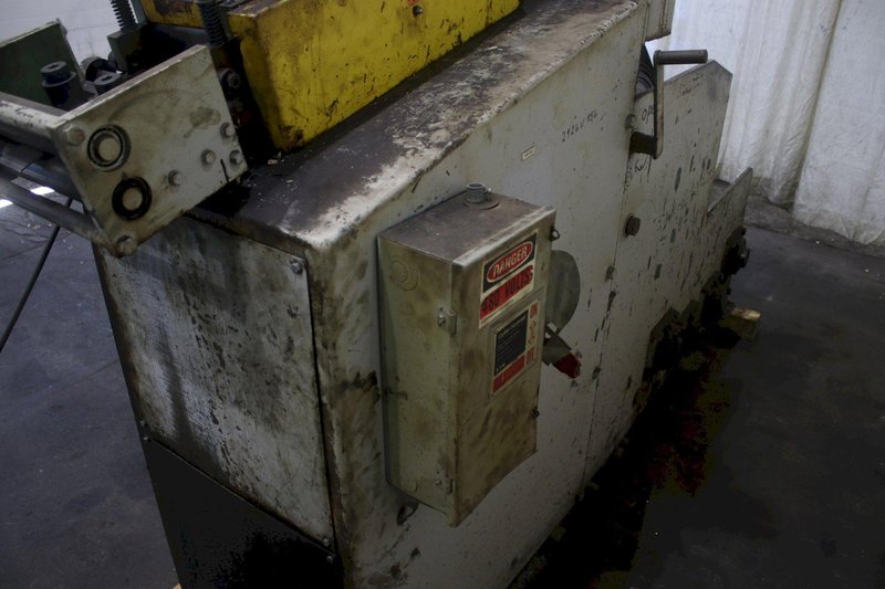 4000 LB JACO COIL CRADLE &amp; STRAIGHTENER: STOCK #75040