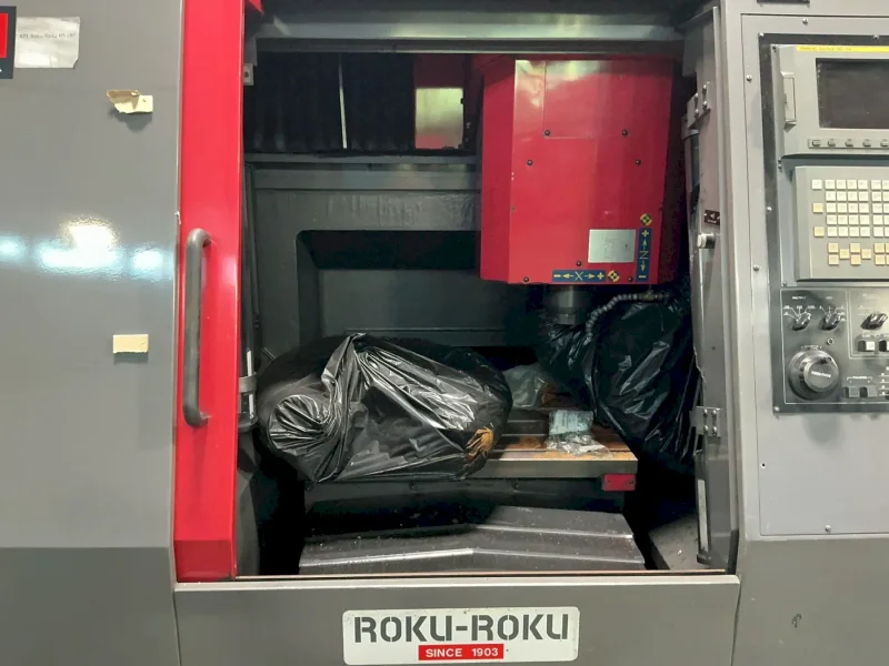 ROKU ROKU SANGYO LTD 19.5” X 29.5” TABLE CNC VERTICAL MACHINING CENTER  -  GR-658N