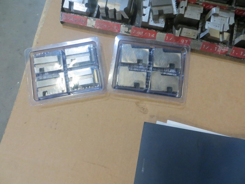 Die Heads (4), Various Sizes w Large Assortment of Thread Chasers- Auction Item