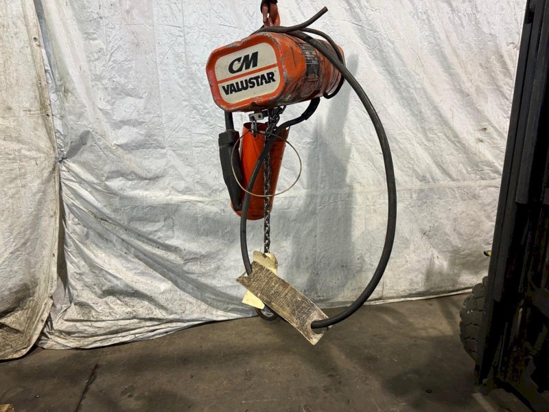 1/2-1,000LB TON CM VALUESTAR WF HOIST 110 VOLT. STOCK # 1010424