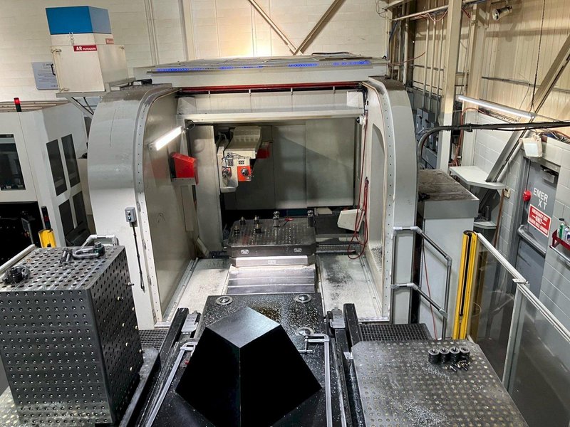 IMSA model MF1100BBLL/6P Dual Pallet 5 axis Gun Drill