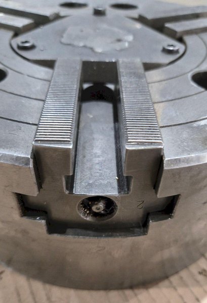 HOWA H037M10 10″ 3‑Jaw Power Chuck USED